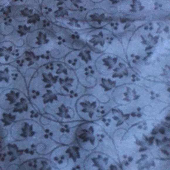 Emanuel Ungaro silk scarf. - Picture 4 of 7